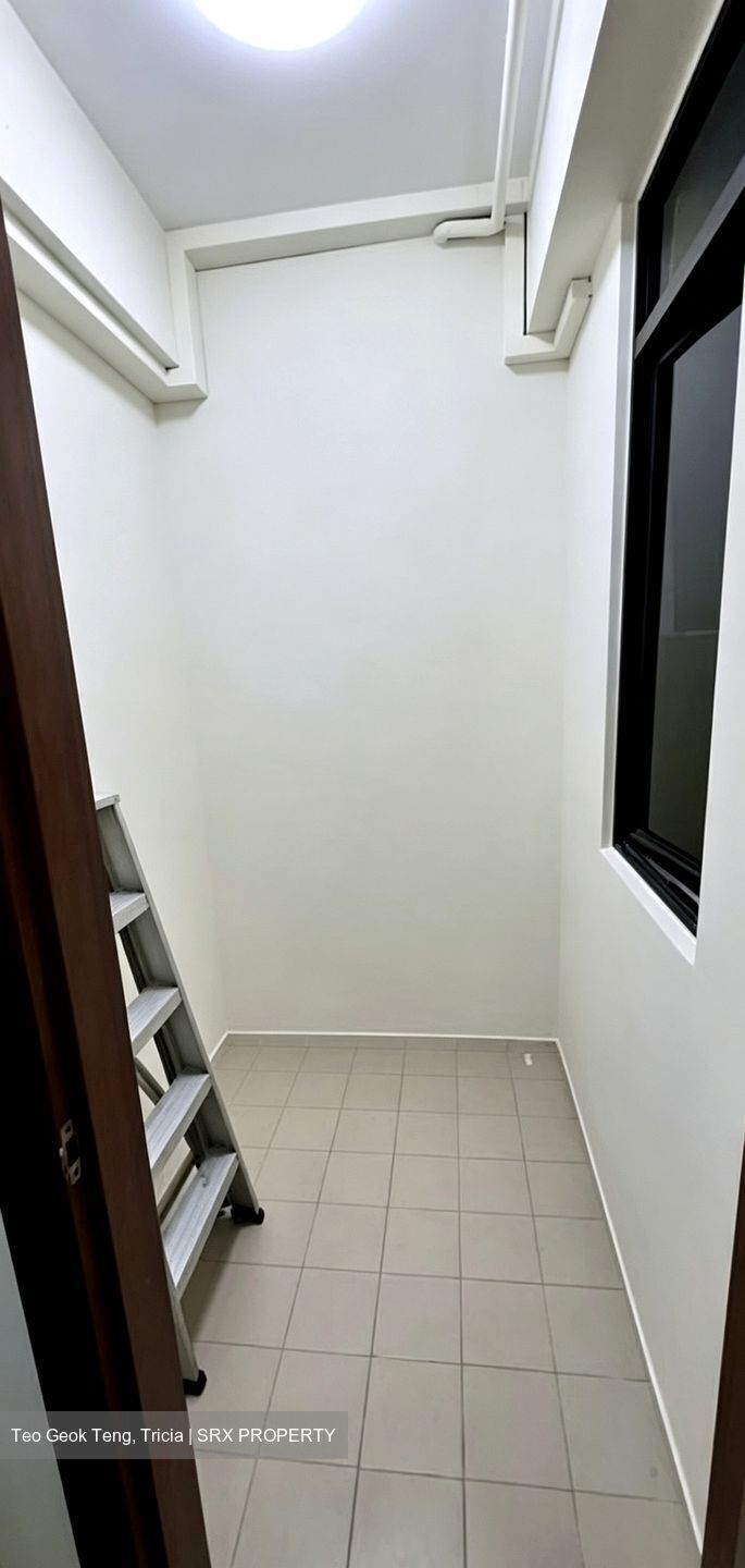 Eastpoint Green (D18), Condominium #563738751